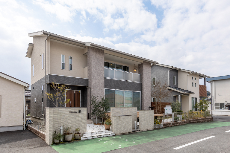 松江店のモデルハウス外観
